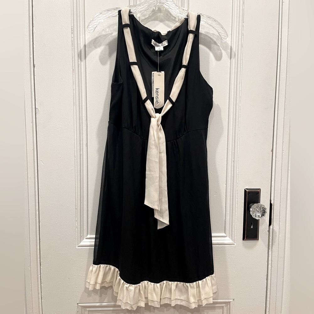 NWT - KENSIE BLACK SILK DRESS W/OFF WHITE RUFFLE HEM AND TIE AT NECK - SIZE 12